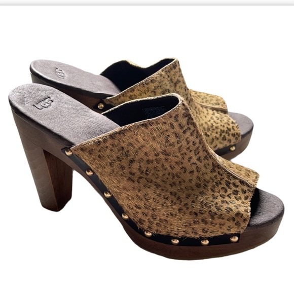 UGG Shoes - NWT UGG Leopard Calf Hair Skyler Sandals Size 10